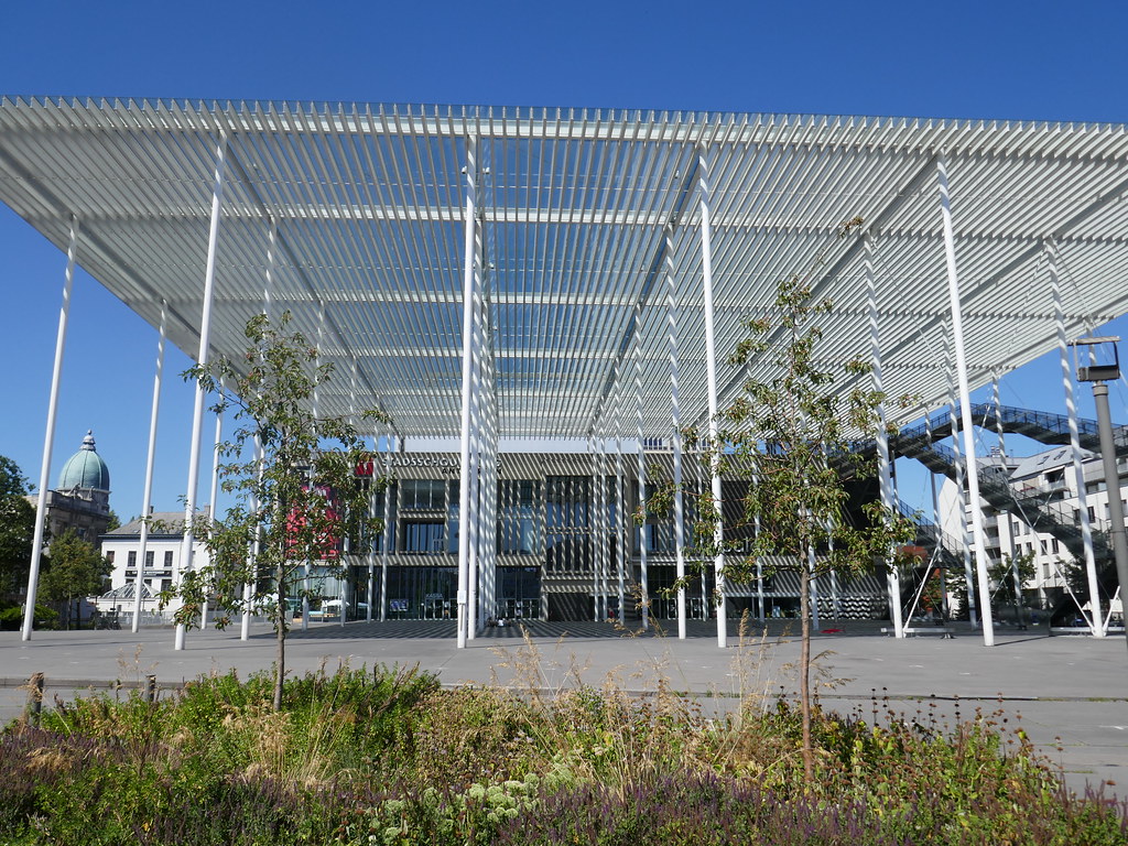 HET STRAATPROFIEL ALS METABOLISME